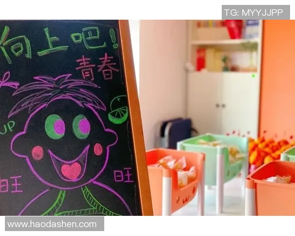 女孩的足球鞋带来的梦想与成长之旅探索青春的力量与坚持的意义